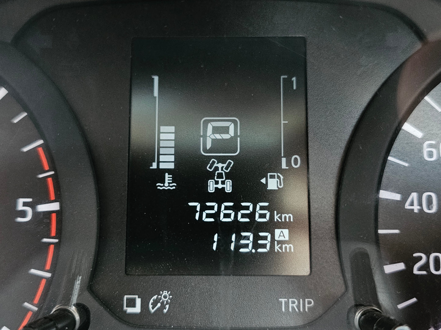2022 Nissan NAVARA D/CAB 2.5 A (SE) 2.5L 4WD (AT)  - (AMJ3857)