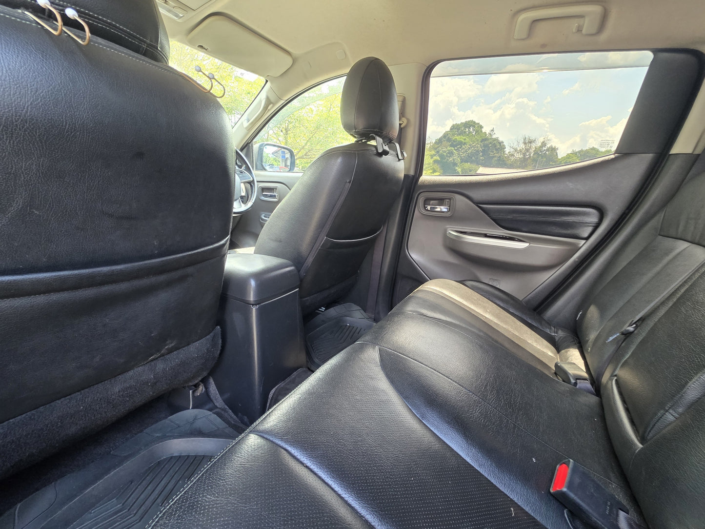 2016 Mitsubishi TRITON D/CAB 2.4 A ADVENTURE VGT 4WD (AT) - (JRR9233)