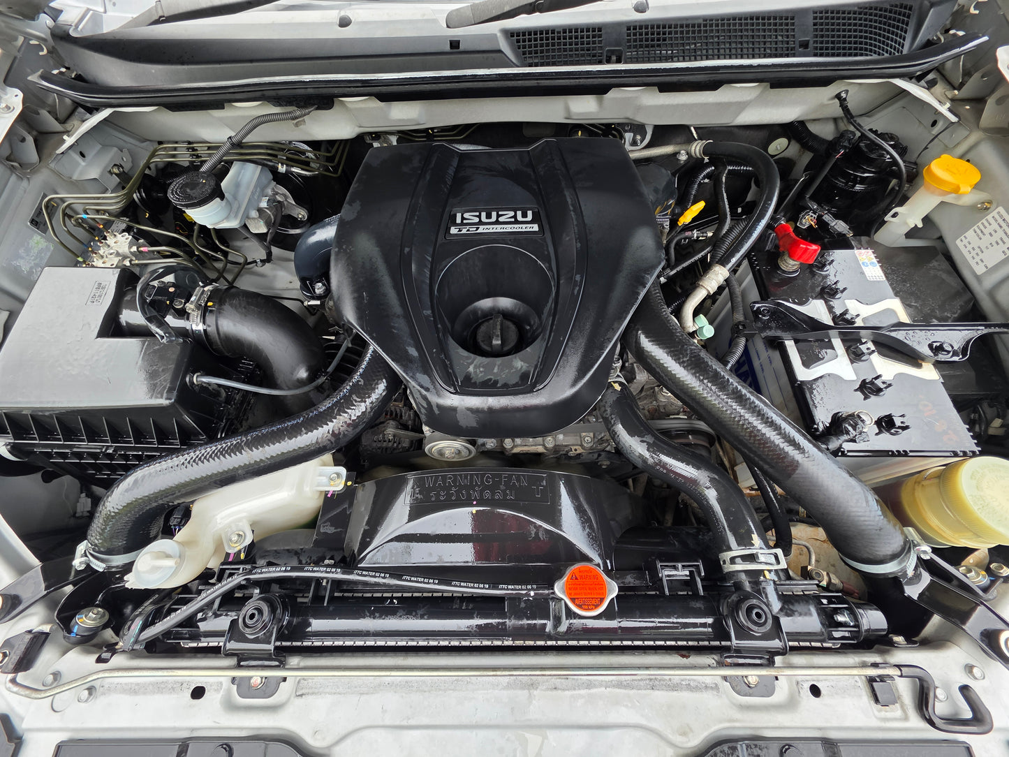 2019 Isuzu D-MAX D/CAB 2.5 A PREM 4WD FL (AT) - (KCL262)