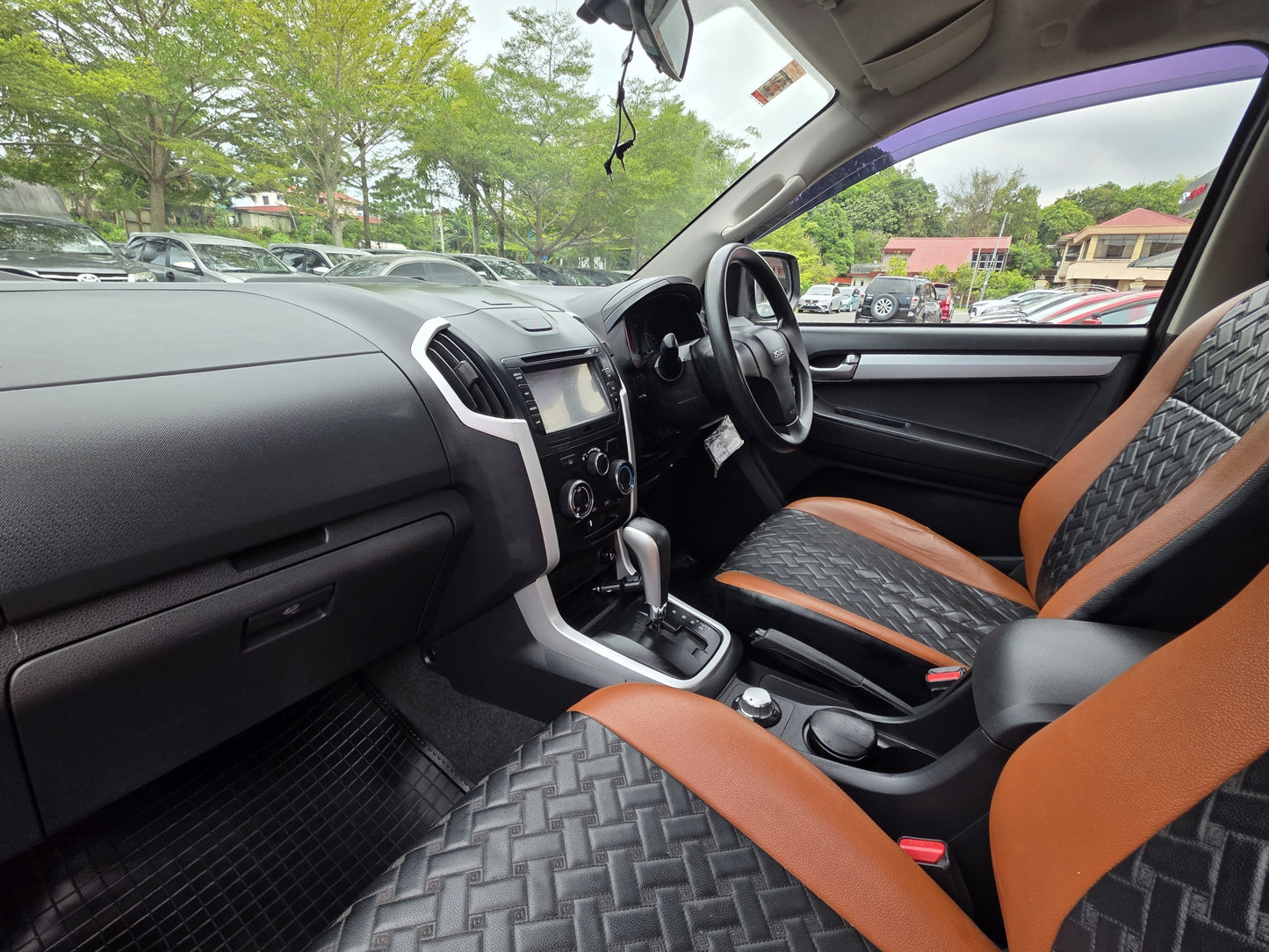 2019 Isuzu D-MAX D/CAB 2.5 A PREM 4WD FL (AT) - (KCL262)
