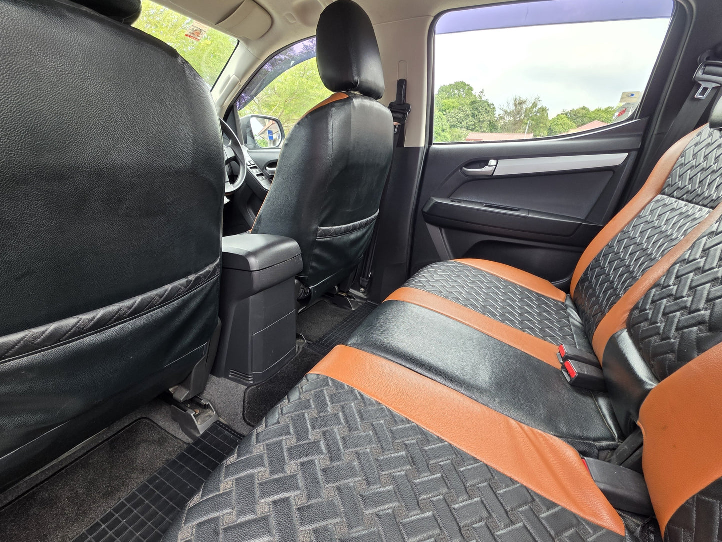 2019 Isuzu D-MAX D/CAB 2.5 A PREM 4WD FL (AT) - (KCL262)