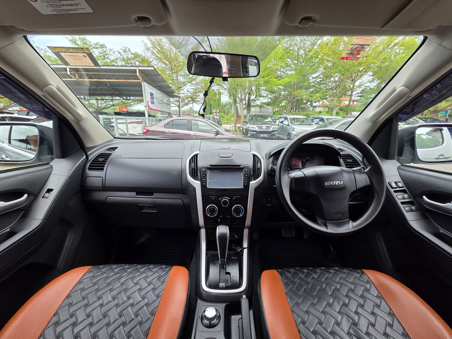 2019 Isuzu D-MAX D/CAB 2.5 A PREM 4WD FL (AT) - (KCL262)