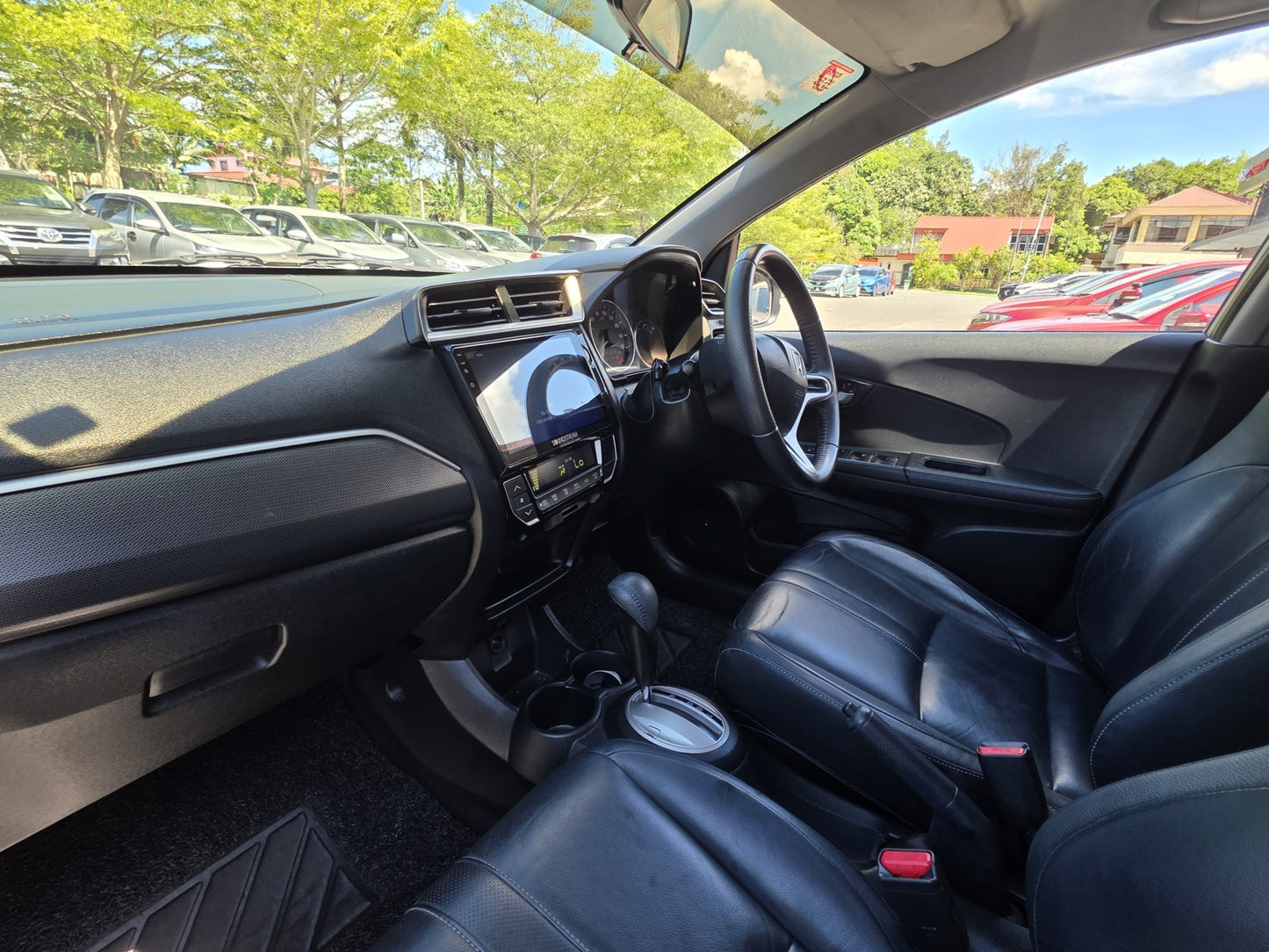 2018 Honda BR-V 1.5 A V I-VTEC FL (AT) - (SYA9131)