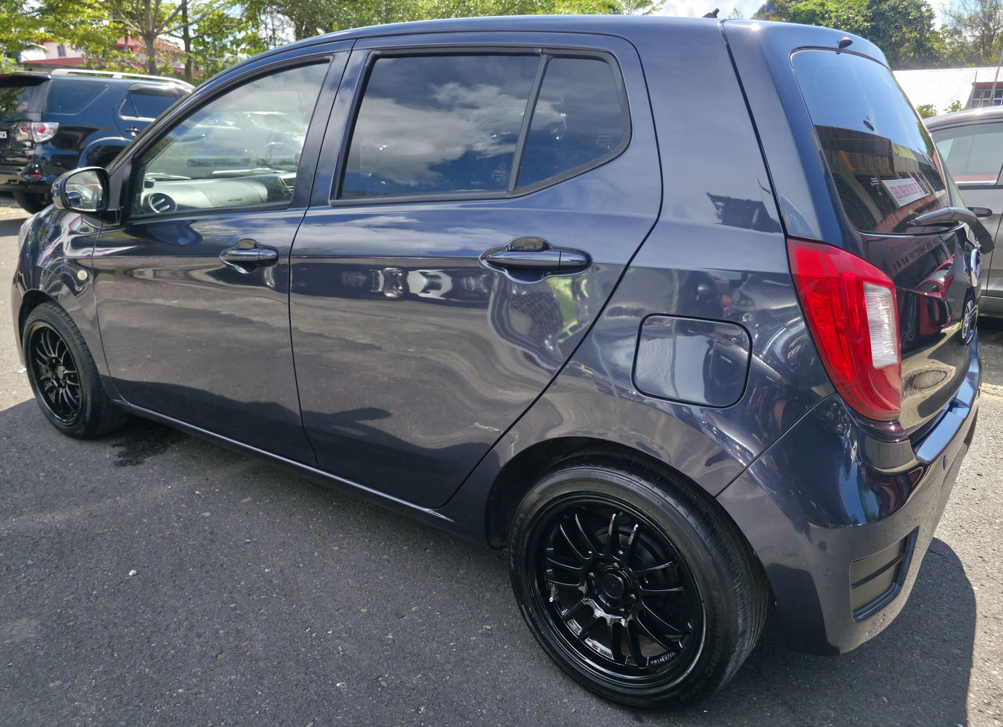 2017 Perodua AXIA 1.0 - 1000 A G FL (AT) - (VW1120)