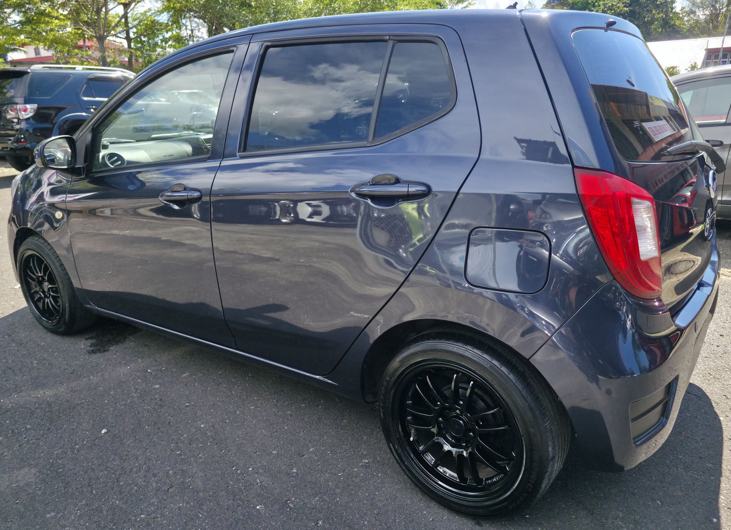 2017 Perodua AXIA 1.0 - 1000 A G FL (AT) - (VW1120)