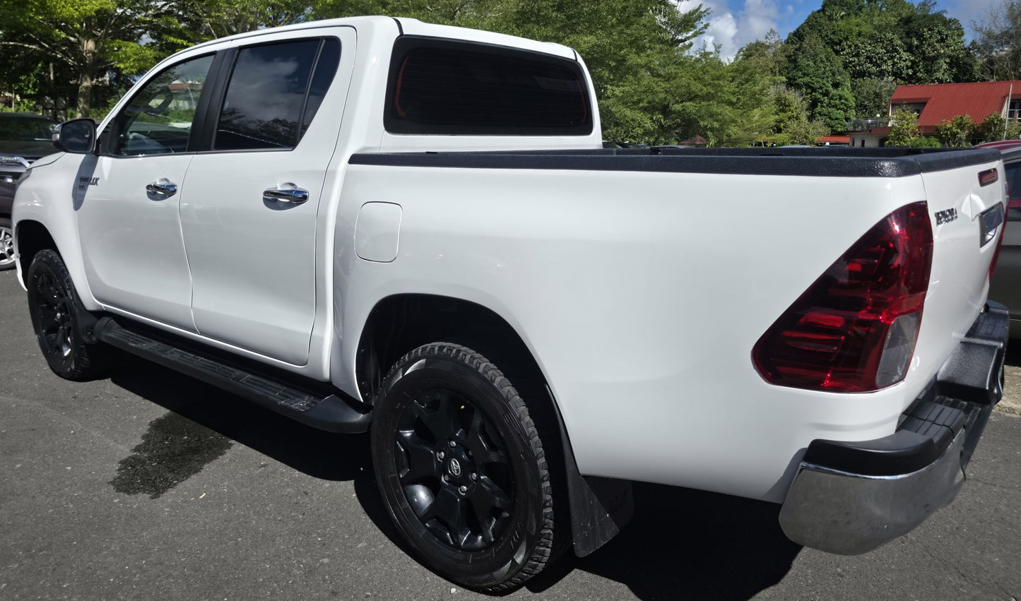 2016 Toyota HILUX D/CAB 2.8 G FACELIFT 4x4 VNT (AT) - (SYM8979)