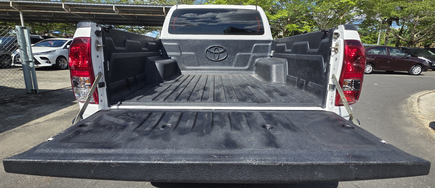 2016 Toyota HILUX D/CAB 2.8 A (G LIMITED) VNT 4WD (AT) - (SYM8979)