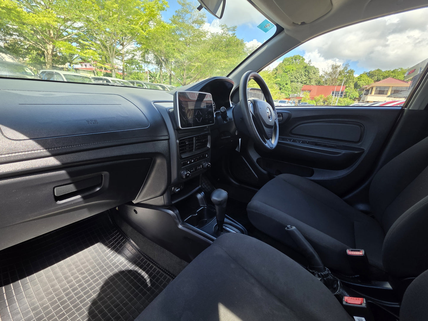 2025 Proton SAGA 1.3 A - STD VVT MC2 FL (AT) - (SB4958J)