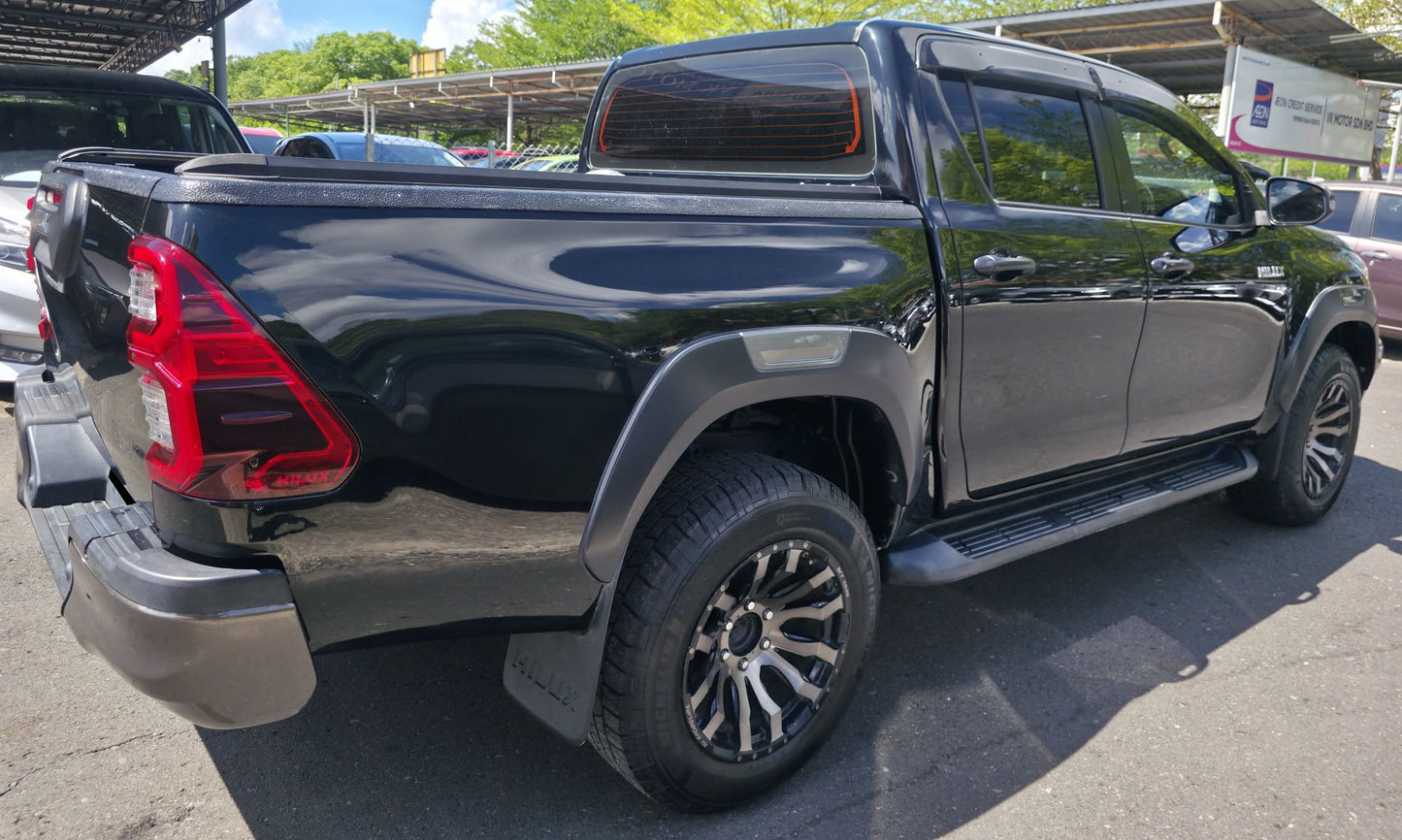 2022 Toyota HILUX D/CAB 2.8 A ROGUE VNT 4WD FL (AT) - (SWE1138)