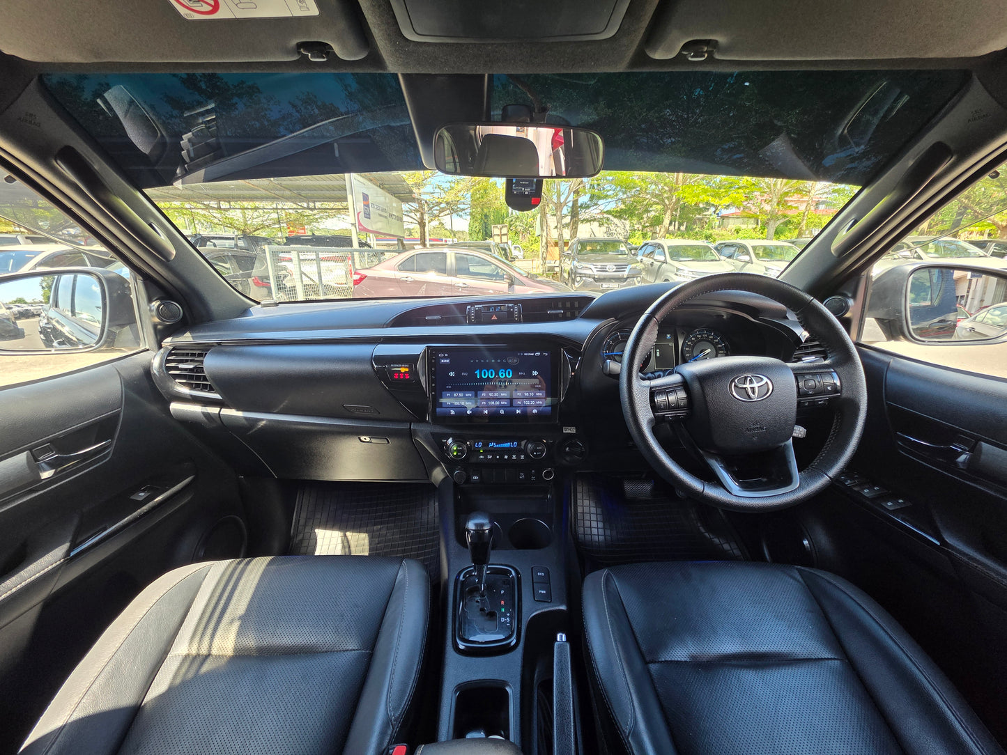 2022 Toyota HILUX D/CAB 2.8 A ROGUE VNT 4WD FL (AT) - (SWE1138)