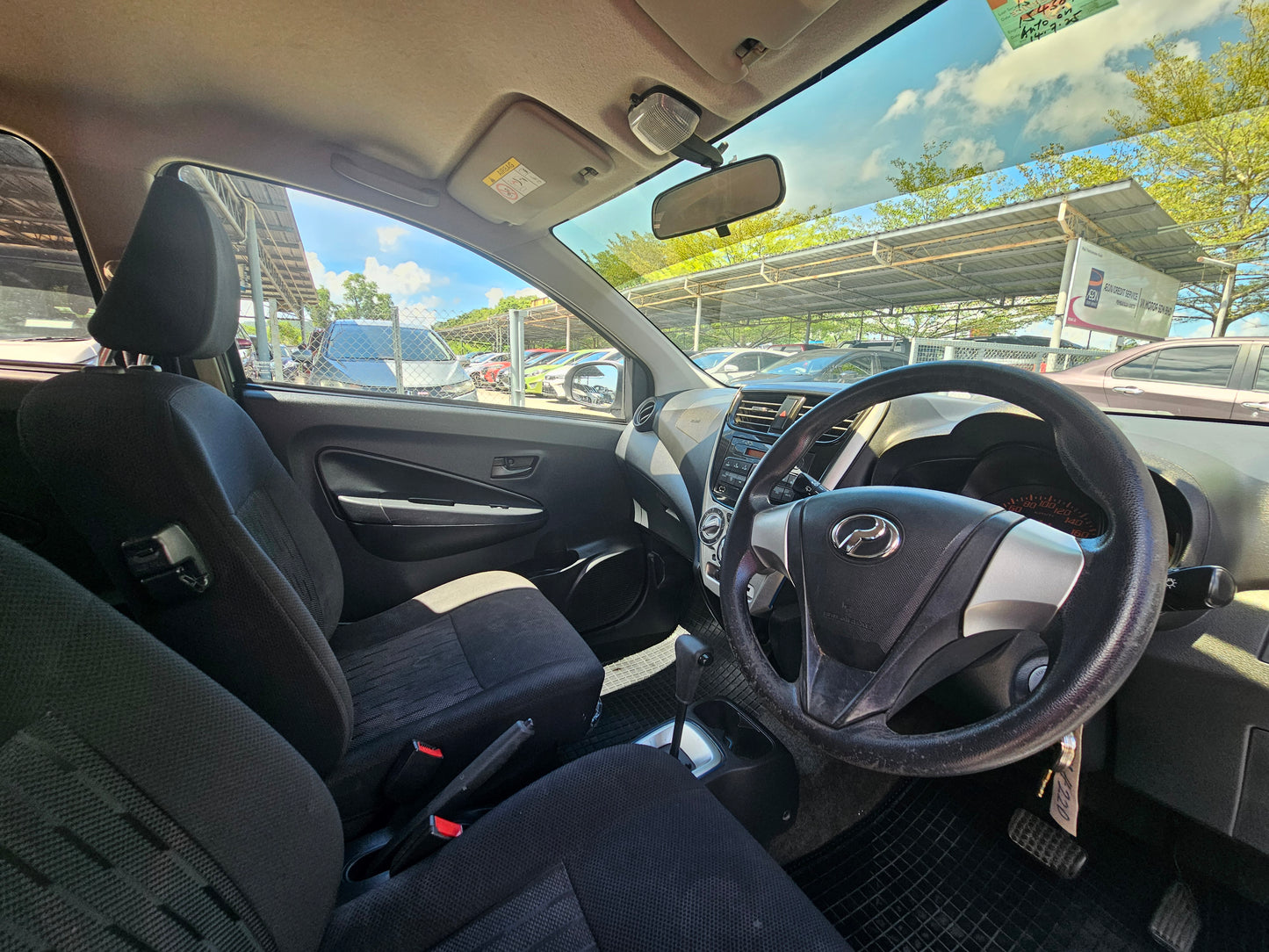 2017 Perodua AXIA 1.0 - 1000 A G FL (AT) - (PNA4220)