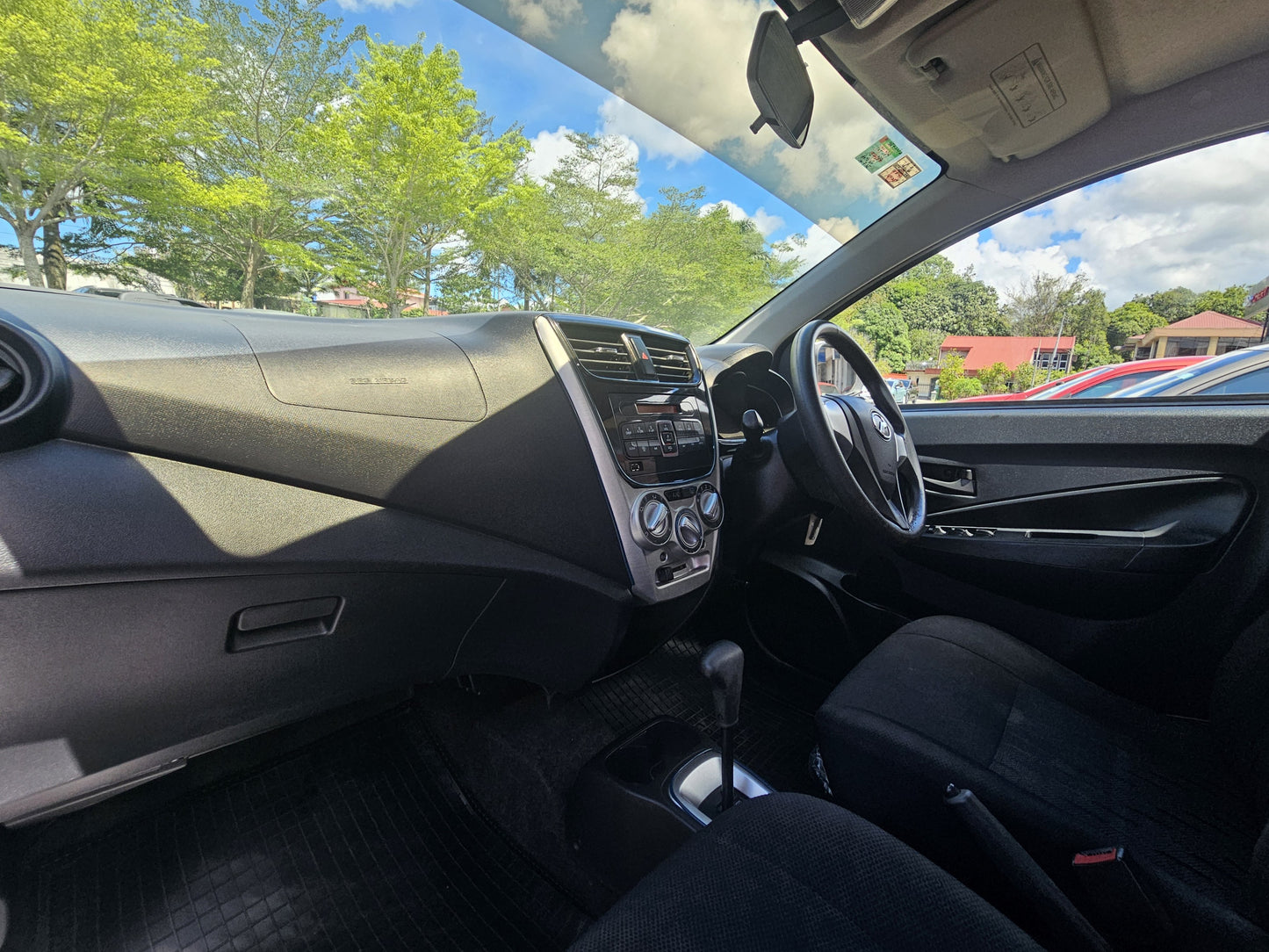 2017 Perodua AXIA 1.0 - 1000 A G FL (AT) - (PNA4220)