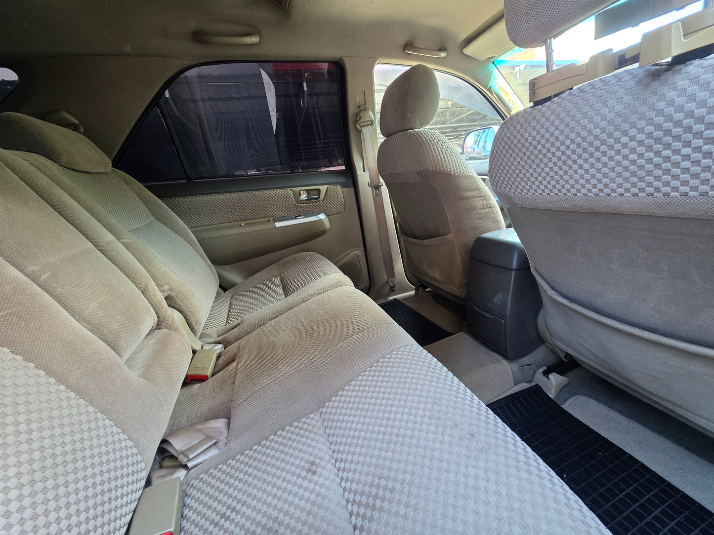 2012 Toyota FORTUNER 2.5 A G (DIESEL) 4WD FL 4X4 (AT) - (PKQ3123)