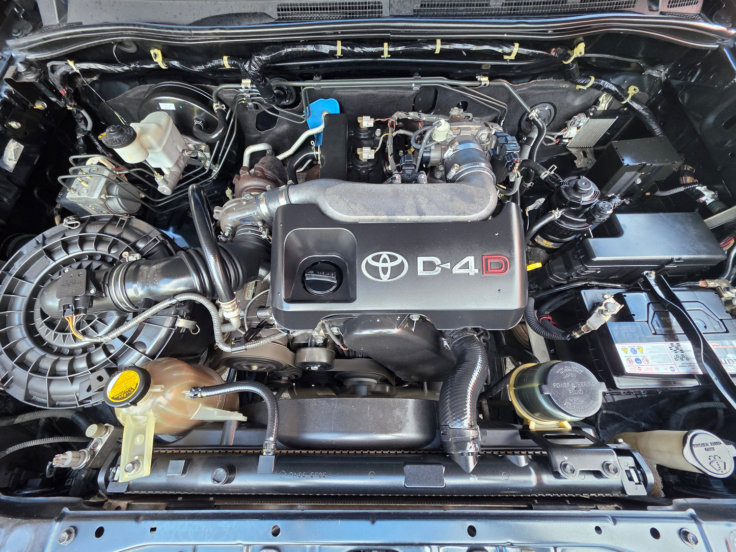 2012 Toyota FORTUNER 2.5 A G (DIESEL) 4WD FL 4X4 (AT) - (PKQ3123)