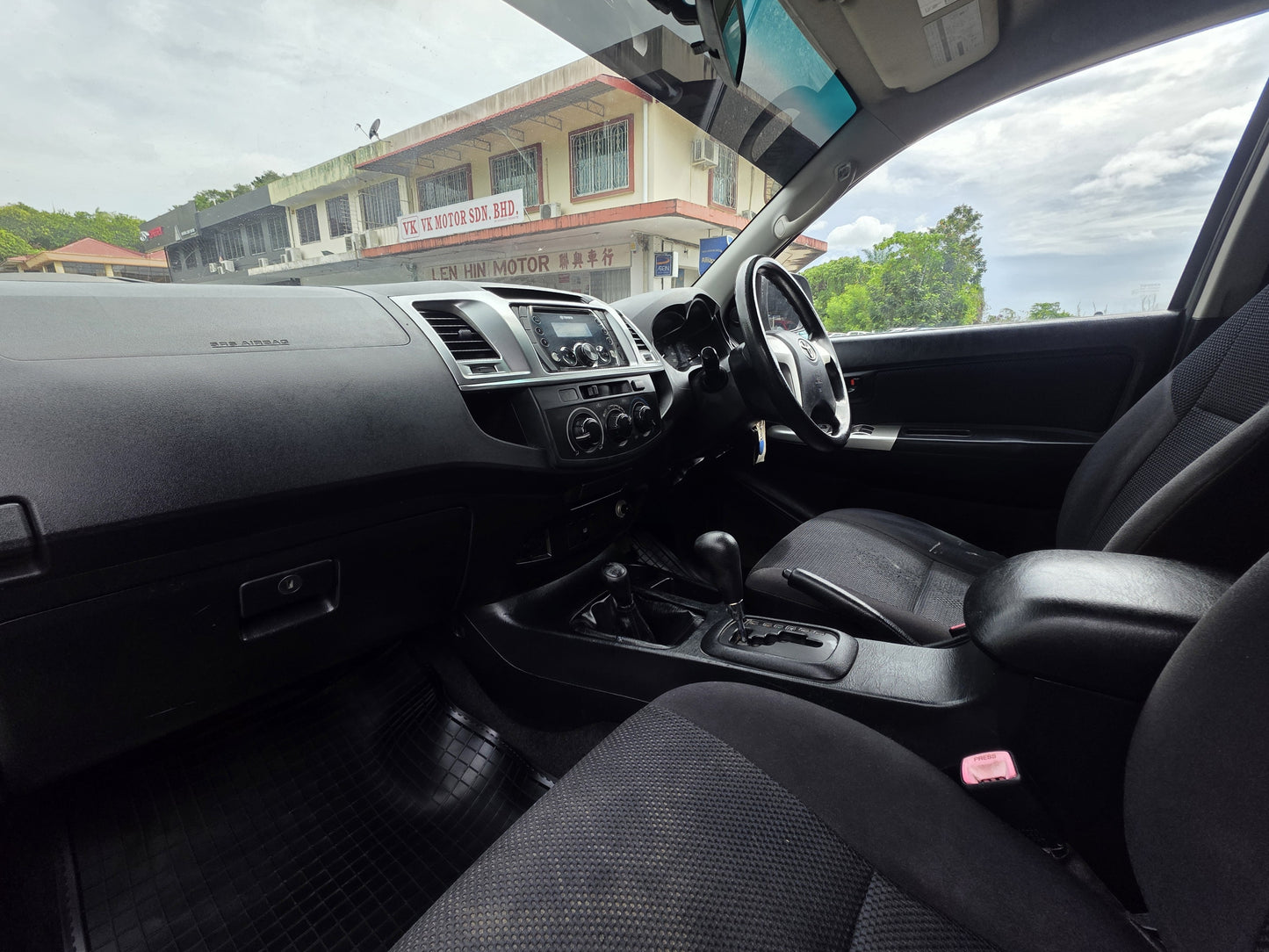 2014 Toyota HILUX D/CAB 2.5 A (G) VNT 4WD (AT) - (W3161Q)