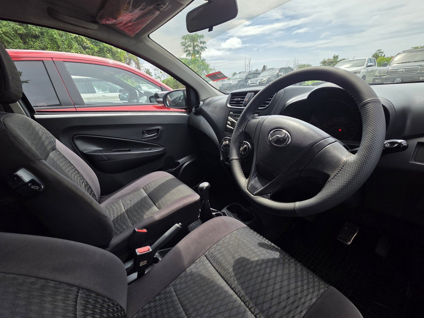 2015 Perodua AXIA 1.0 M - 1000 (MT) - (DCR8835)