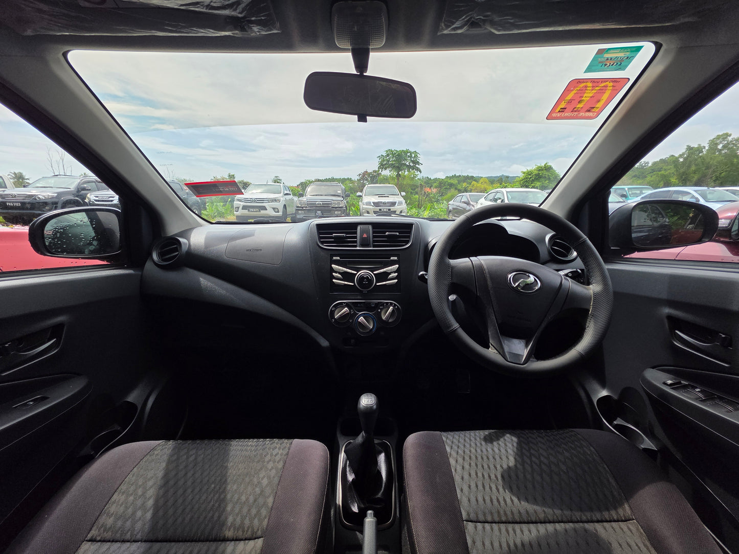 2015 Perodua AXIA 1.0 M - 1000 (MT) - (DCR8835)