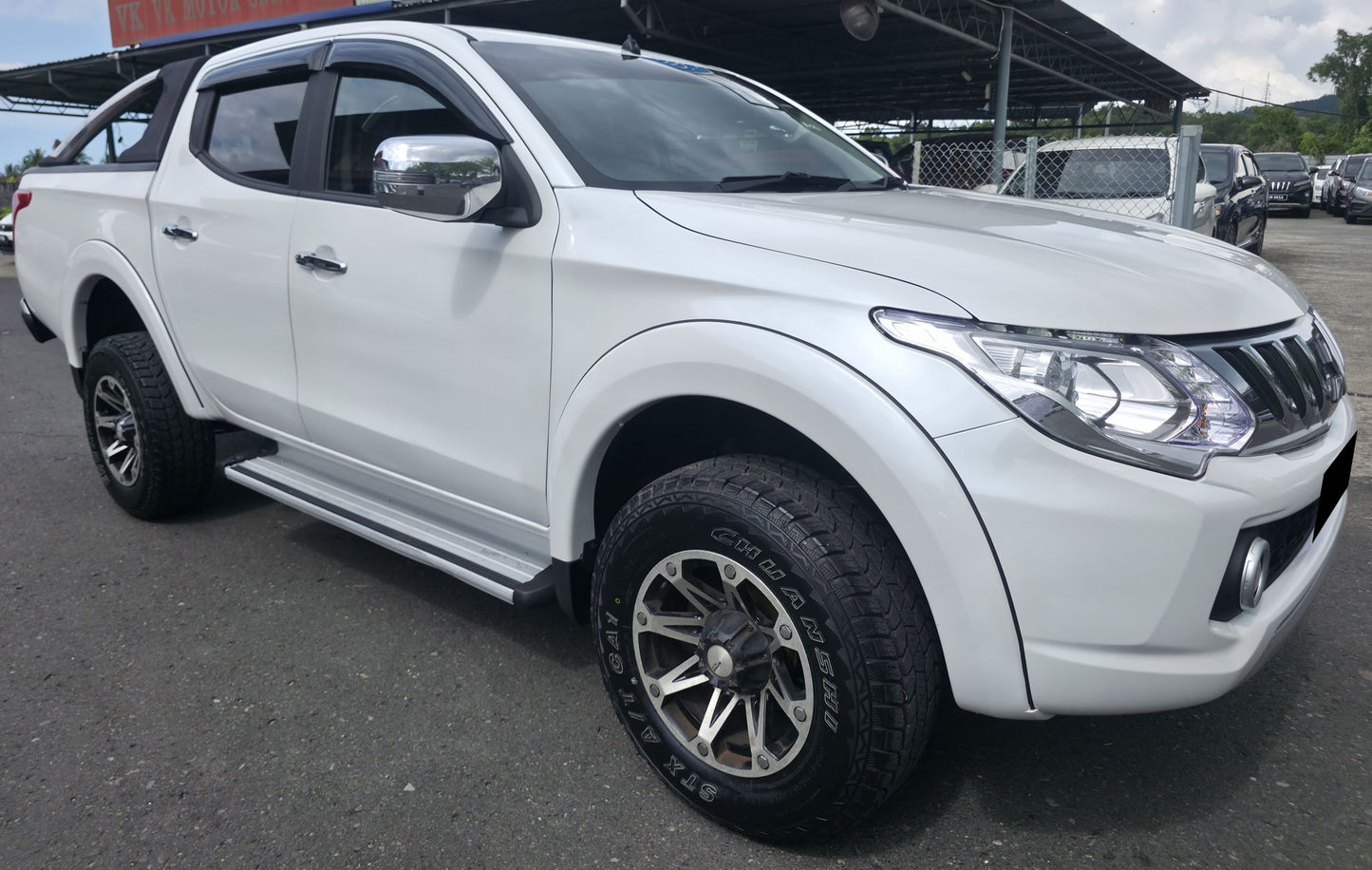 2016 Mitsubishi TRITON D/CAB 2.4 VGT HS DC 4x4 4WD (AT) - (JRV5690)