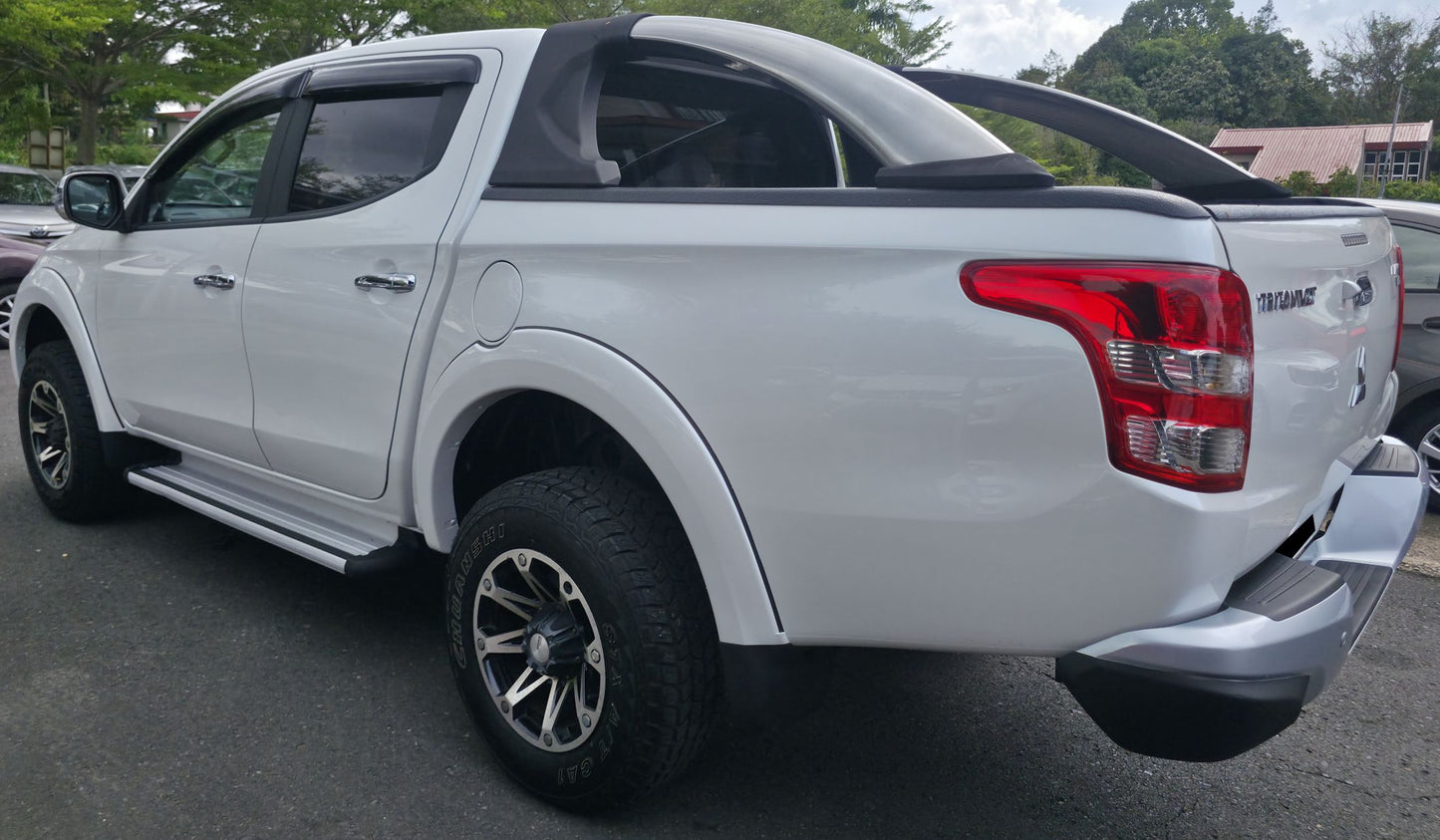 2016 Mitsubishi TRITON D/CAB 2.4 VGT HS DC 4x4 4WD (AT) - (JRV5690)