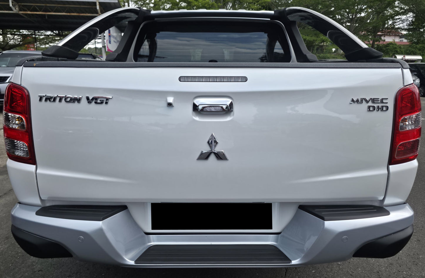 2016 Mitsubishi TRITON D/CAB 2.4 VGT HS DC 4x4 4WD (AT) - (JRV5690)