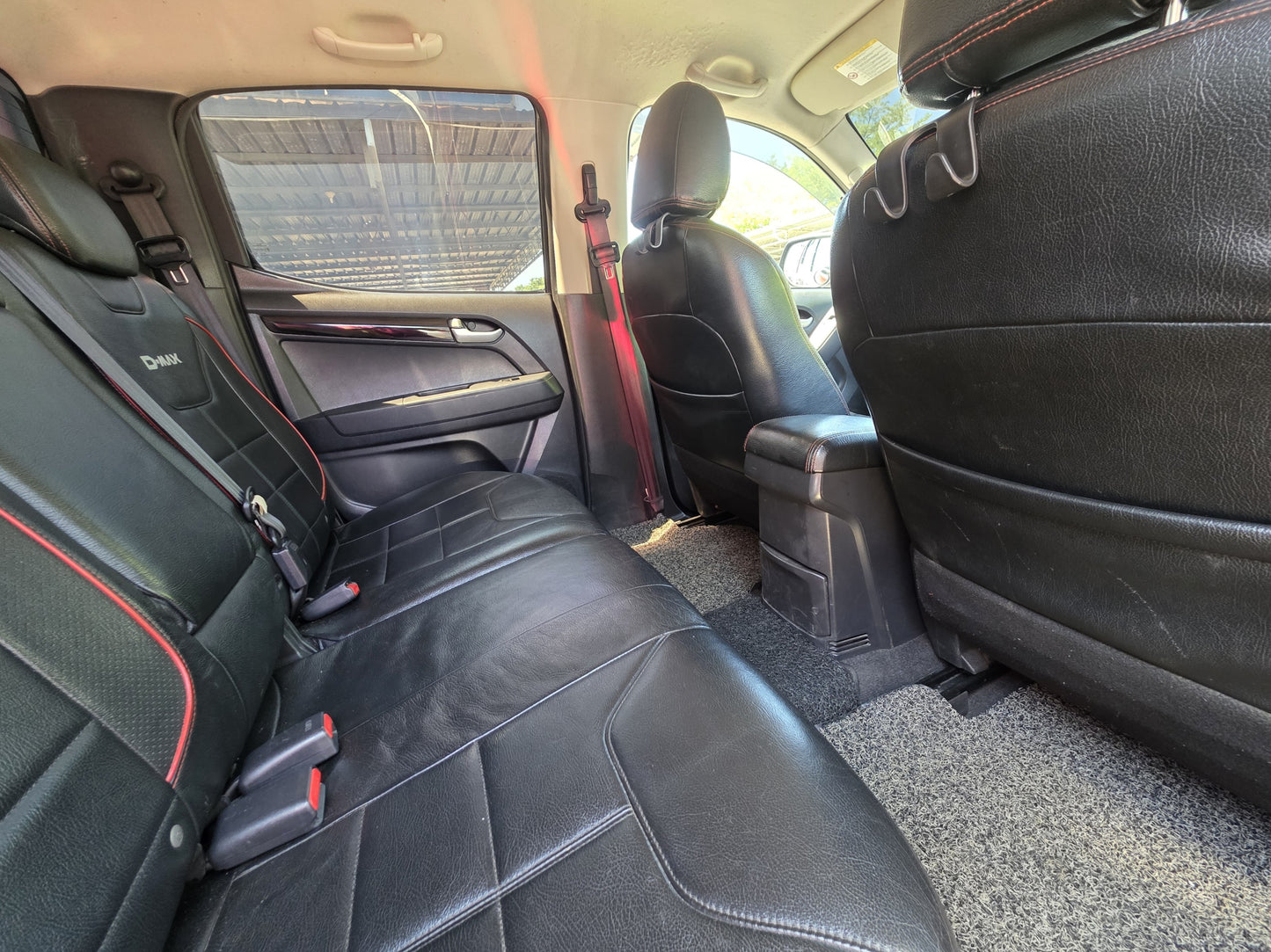 2016 (Reg 2017) Isuzu D-MAX D/CAB 2.5 (Z-PRESTIGE) FL 4WD (AT) - (DCY8921)