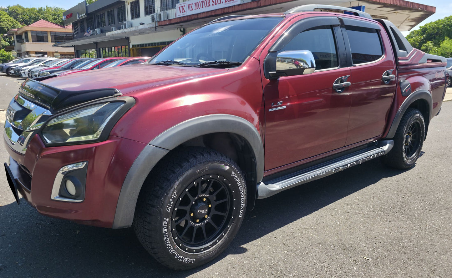 2016 (Reg 2017) Isuzu D-MAX D/CAB 2.5 (Z-PRESTIGE) FL 4WD (AT) - (DCY8921)