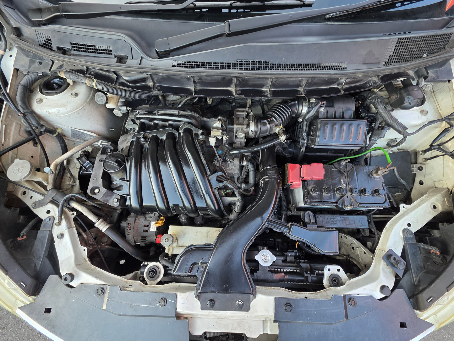 2015 Nissan GRAND LIVINA 1.6L FL (AT) - (SAC9677A)