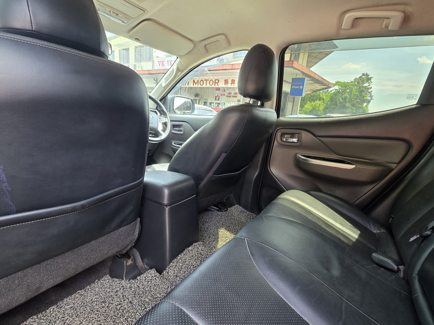 2017 Mitsubishi TRITON D/CAB 2.4 A ADVENTURE VGT 4WD (AT) - (SAC670E)