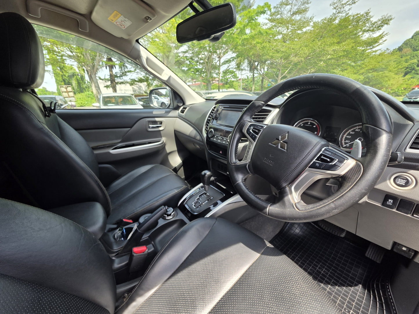 2017 Mitsubishi TRITON D/CAB 2.4 A ADVENTURE VGT 4WD (AT) - (SAC670E)