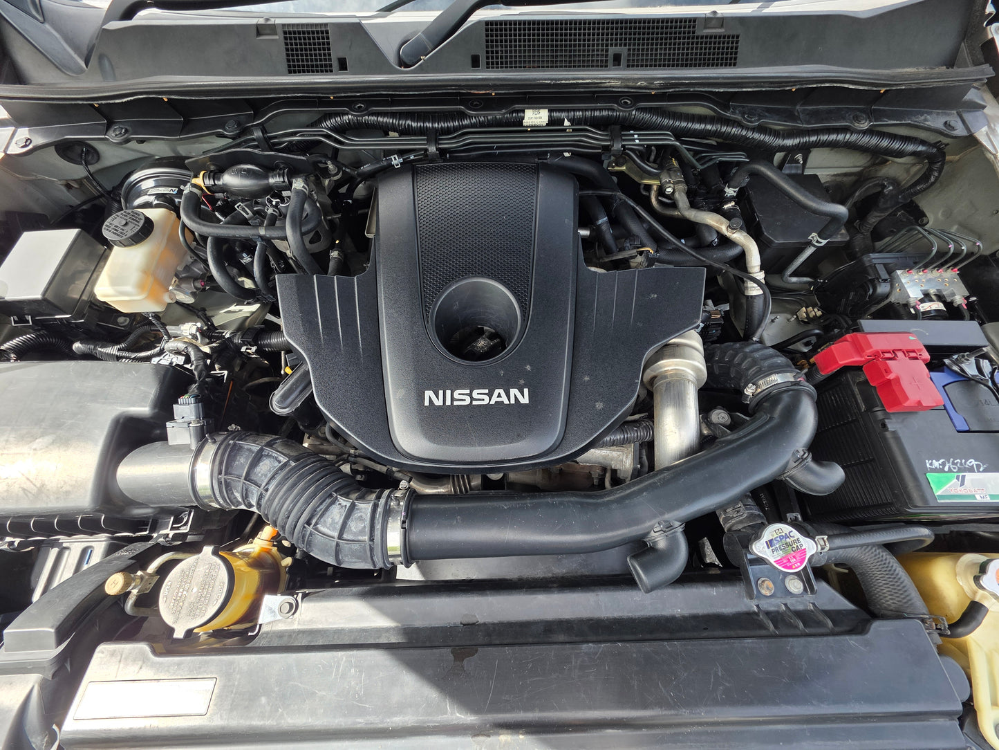 2017 Nissan NAVARA NP300 D/CAB 2.5 A V (AT) - (BPE7299)