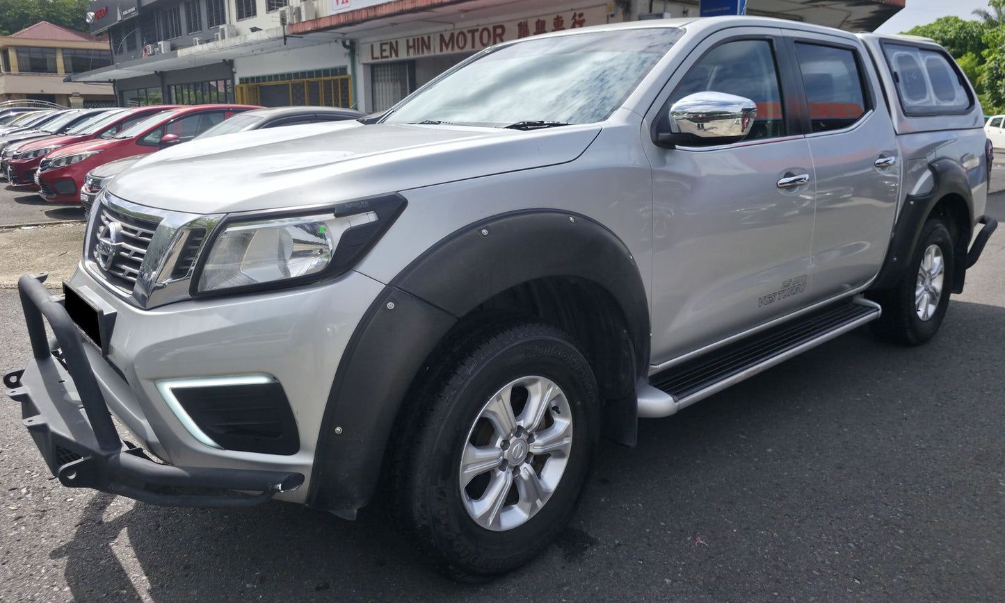 2019 Nissan NAVARA NP300 DC 2.5 A V (AT) - (BPX6387)