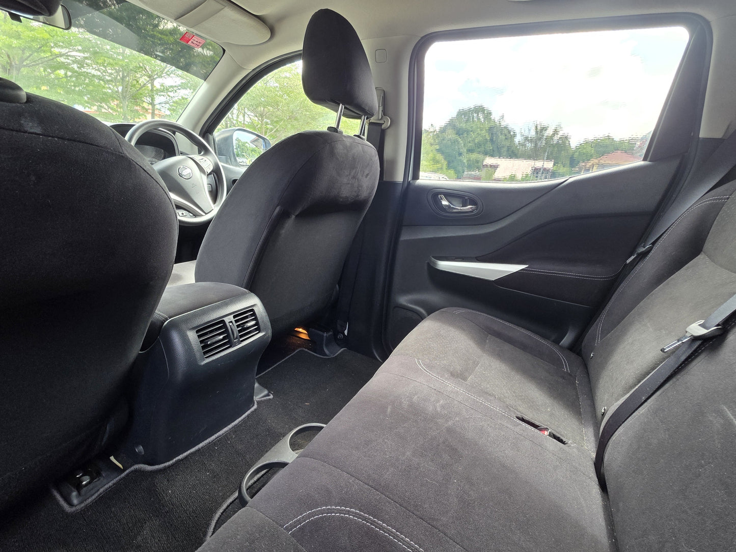 2019 Nissan NAVARA NP300 DC 2.5 A V (AT) - (BPX6387)