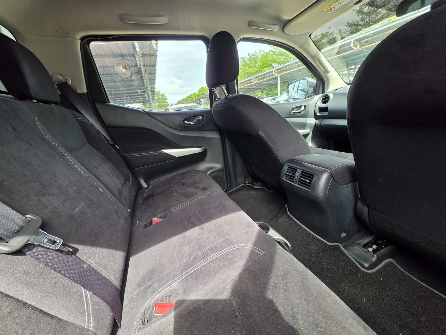 2019 Nissan NAVARA NP300 DC 2.5 A V (AT) - (BPX6387)