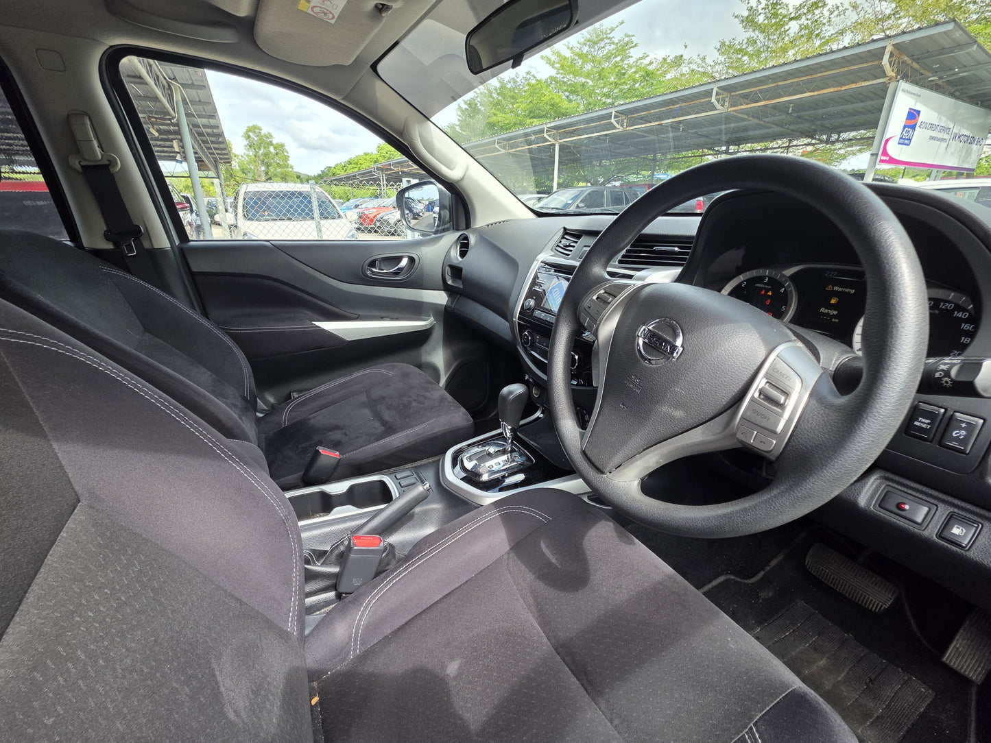 2019 Nissan NAVARA NP300 DC 2.5 A V (AT) - (BPX6387)