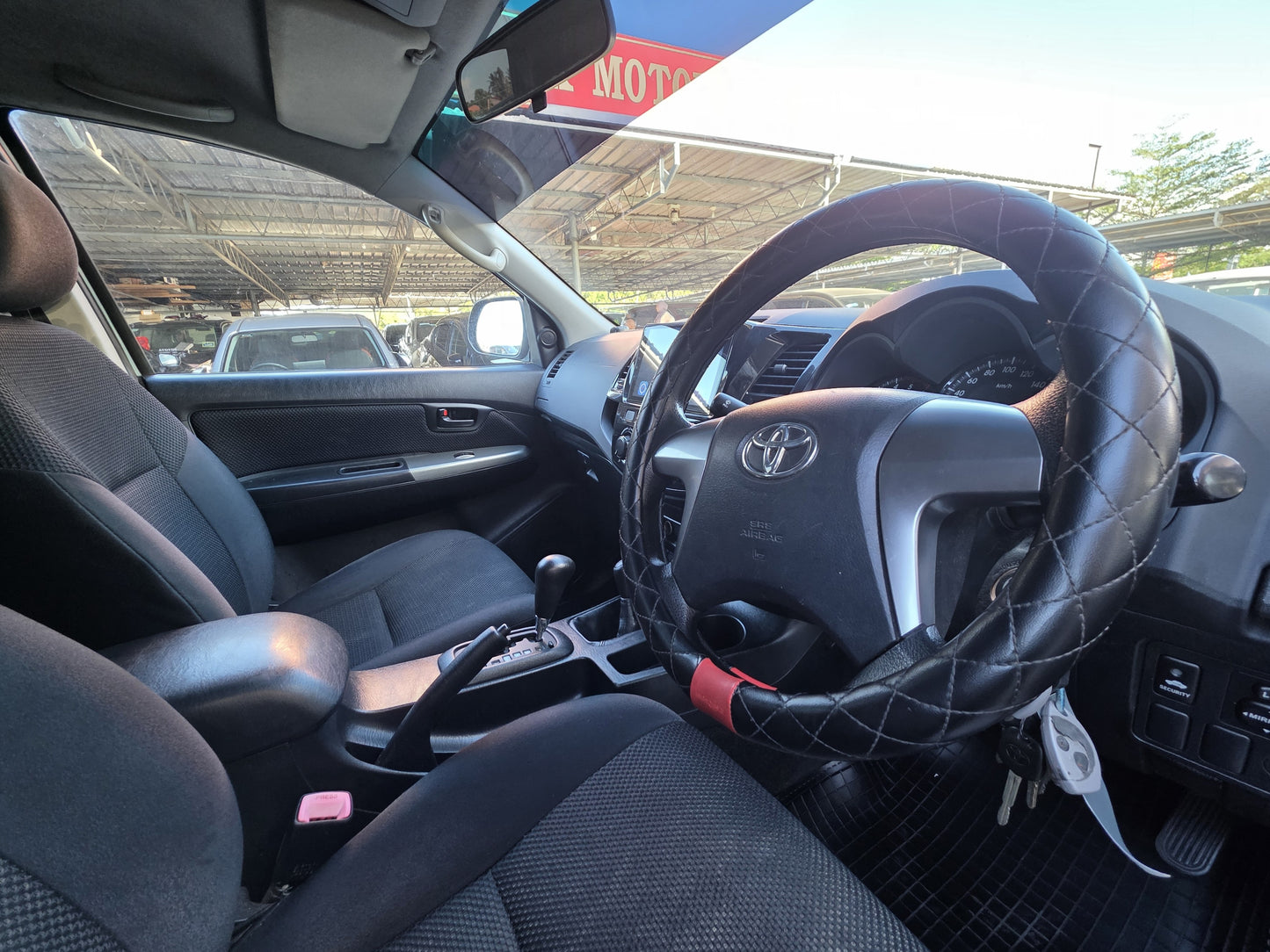 2014 Toyota HILUX D/CAB 2.5 A (G) VNT 4WD (AT) - (W4498U)