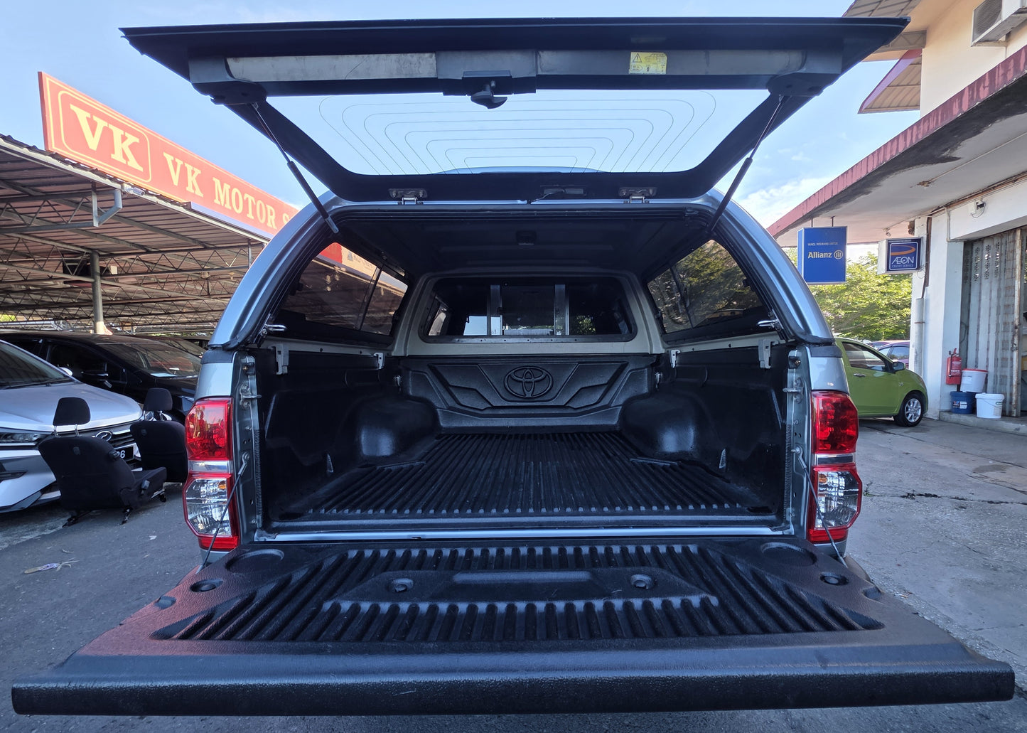 2014 Toyota HILUX D/CAB 2.5 A (G) VNT 4WD (AT) - (W4498U)
