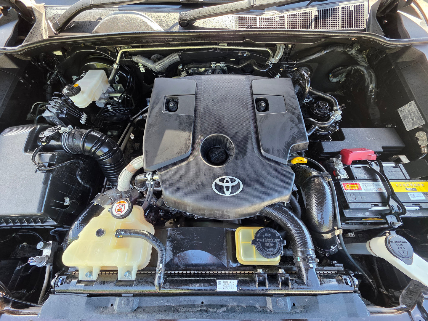 2021 Toyota HILUX D/CAB 2.4 A (E) FL VNT 4WD (AT) - (JUV4831)
