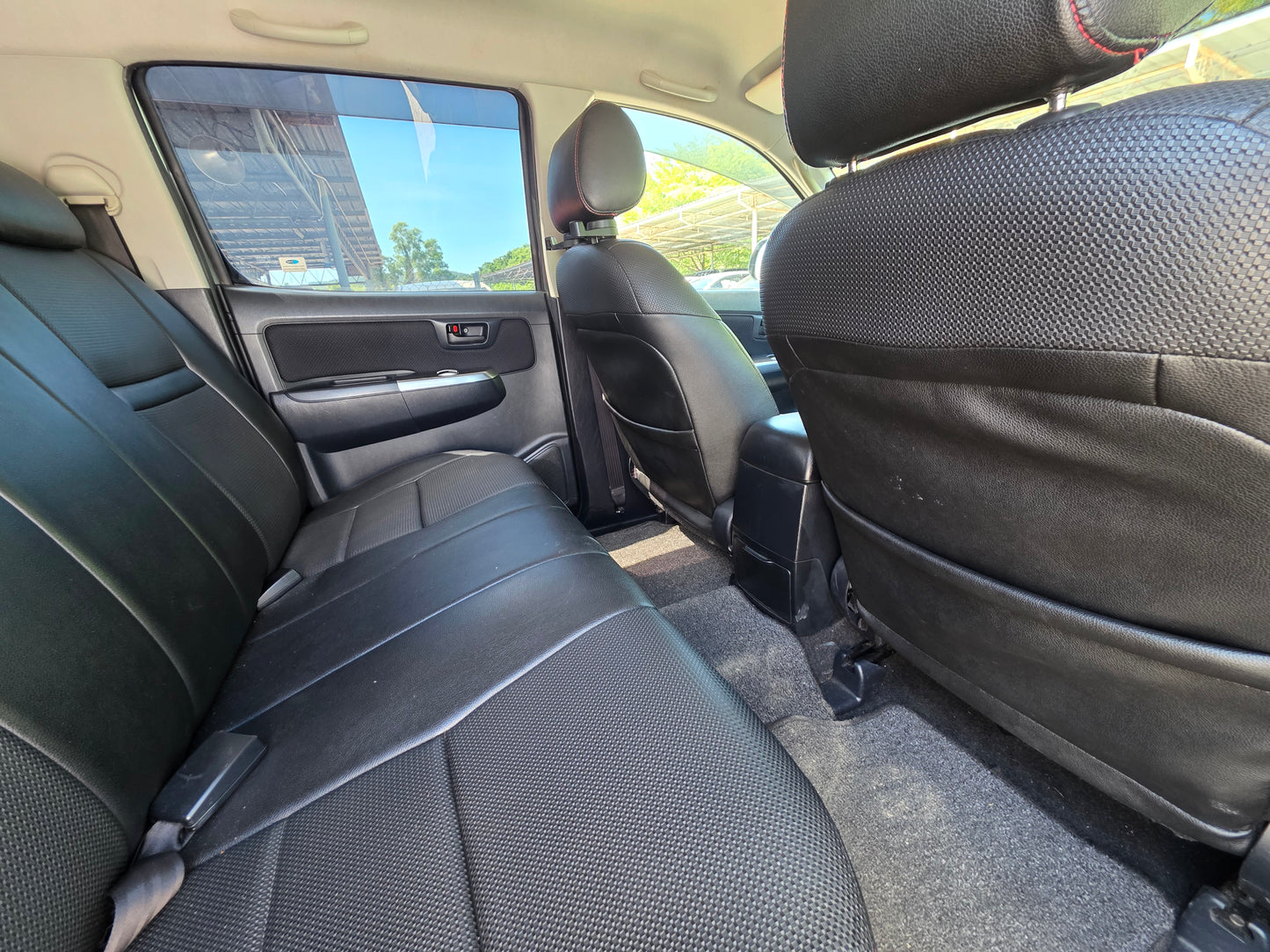 2014 Toyota HILUX D/CAB 2.5 A (G) VNT 4WD (MT) - (TMB6257)