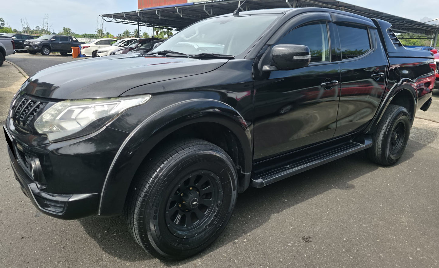 2018 Mitsubishi TRITON D/CAB 2.4 L VGT HS 4X4 4WD (AT) - (VCE6277)