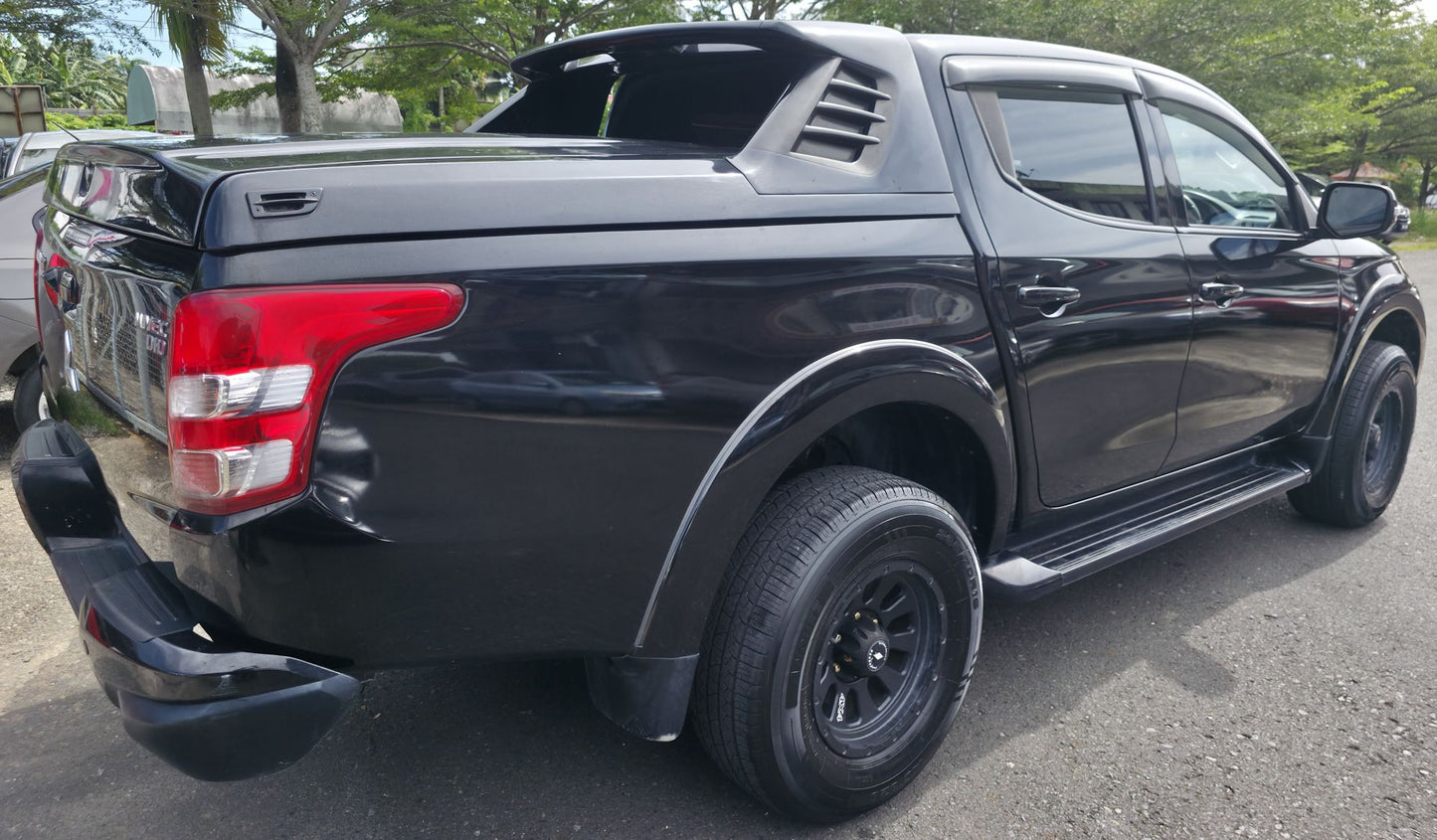 2018 Mitsubishi TRITON D/CAB 2.4 L VGT HS 4X4 4WD (AT) - (VCE6277)