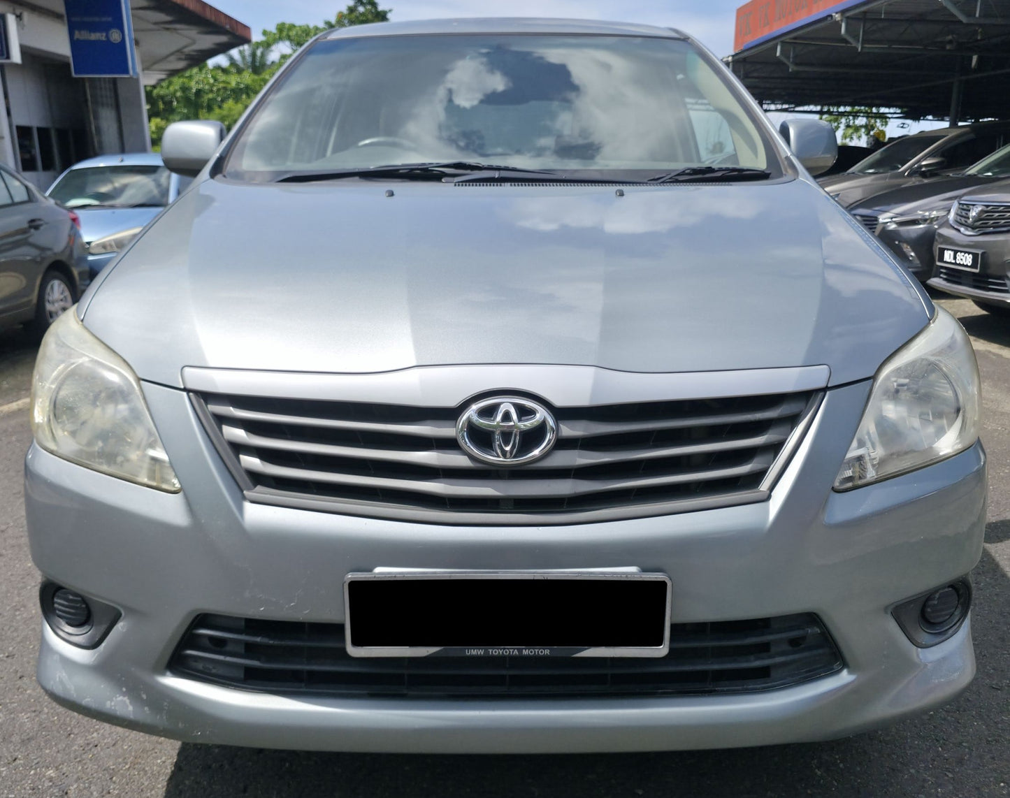 2015 Toyota  INNOVA AVANZA 2.0 A AN40 (E) FL (AT) - (BNJ4017)
