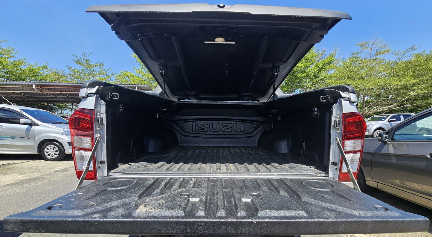 2016 Isuzu D-MAX DMAX DC 2.5 BEAST FL 4WD (AT) - (MCV9887)