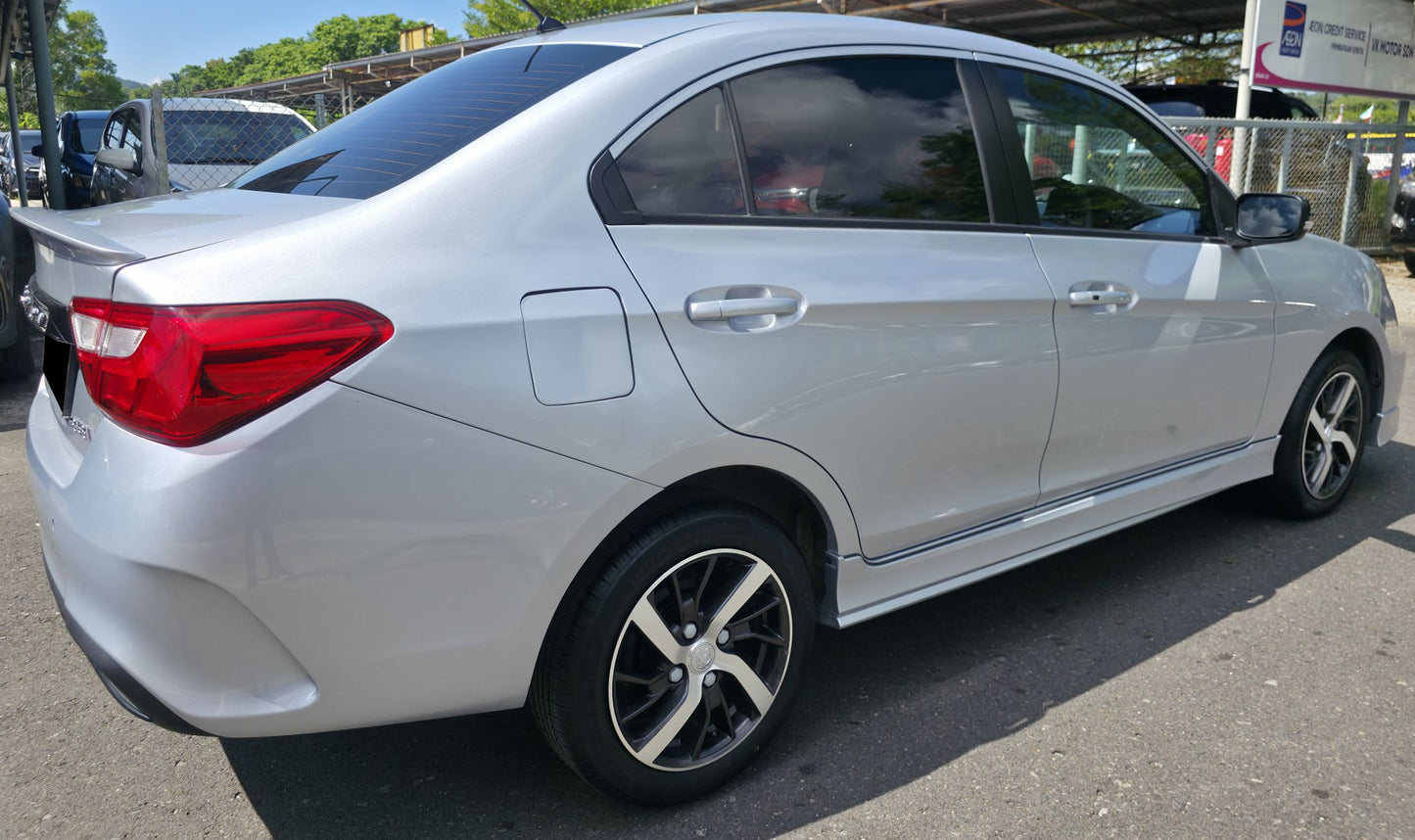 2025 Proton SAGA 1.3 A PREMIUM S MC2 1.3 L (AT) - (SJL4996)