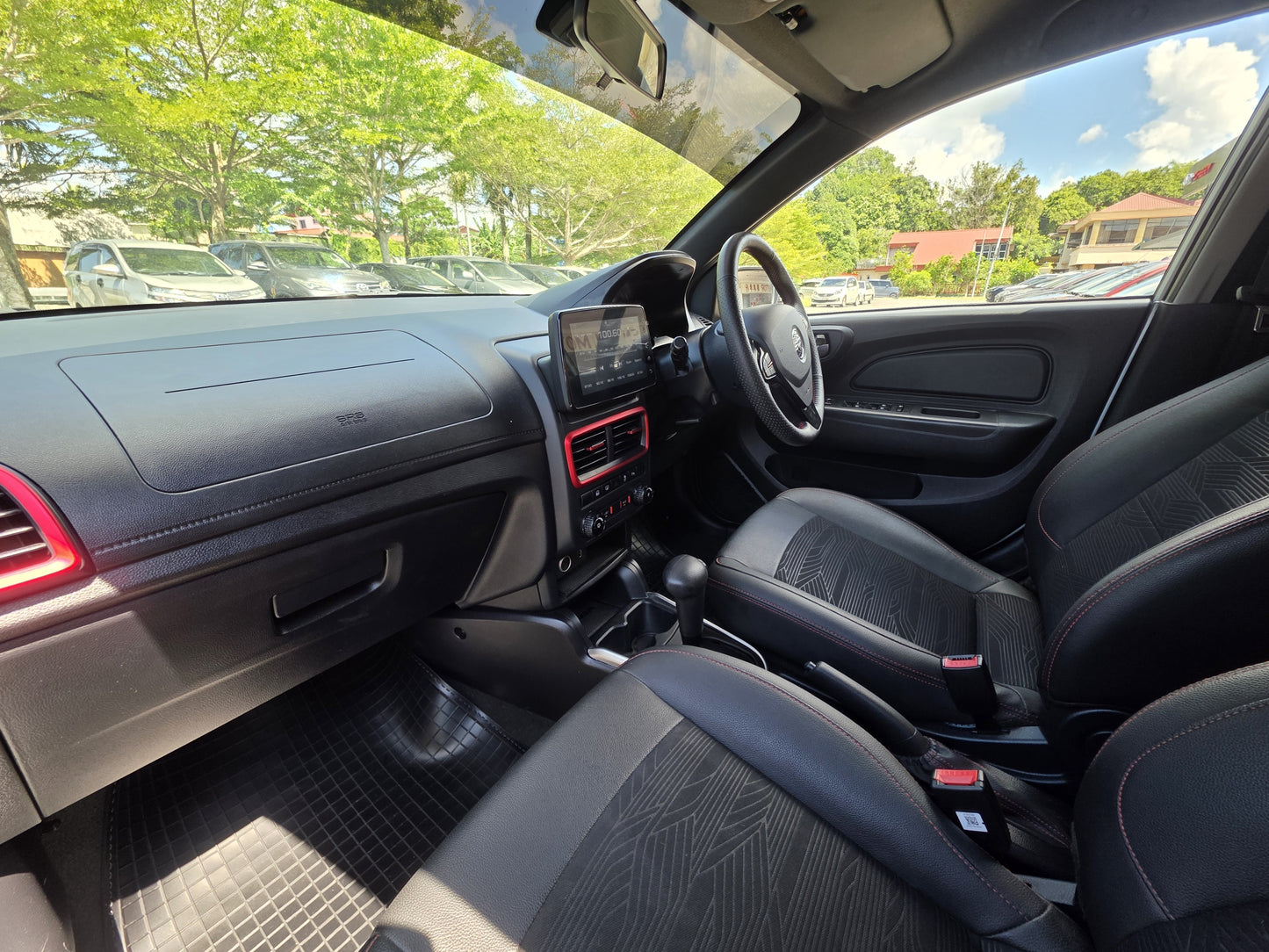 2025 Proton SAGA 1.3 A PREMIUM S MC2 1.3 L (AT) - (SJL4996)