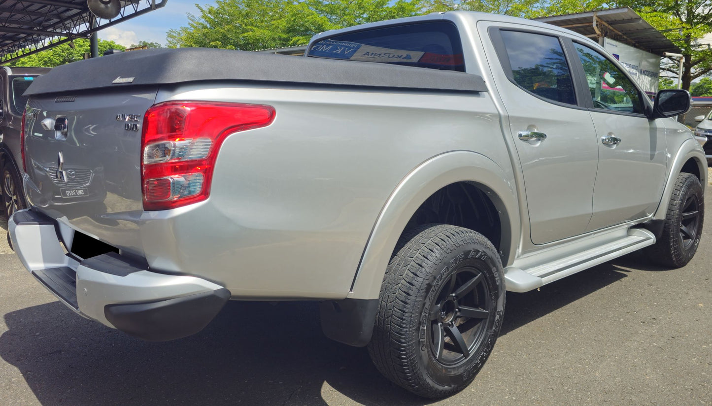 2016 Mitsubishi TRITON D/CAB 2.4 A VGT 4WD (AT) - (VCQ6689)