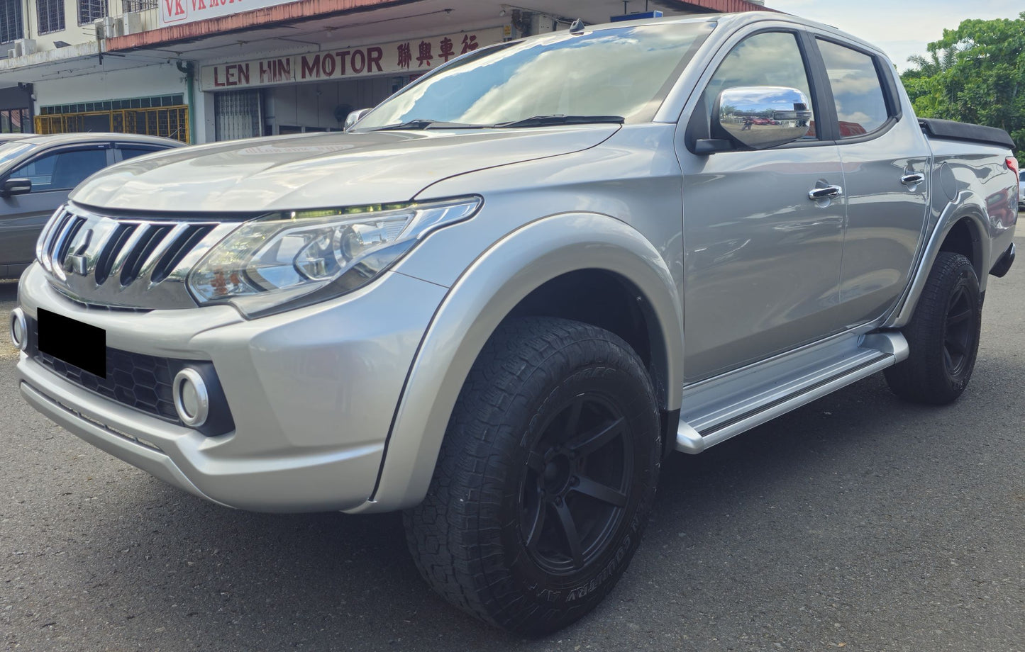 2016 Mitsubishi TRITON D/CAB 2.4 A VGT 4WD (AT) - (VCQ6689)