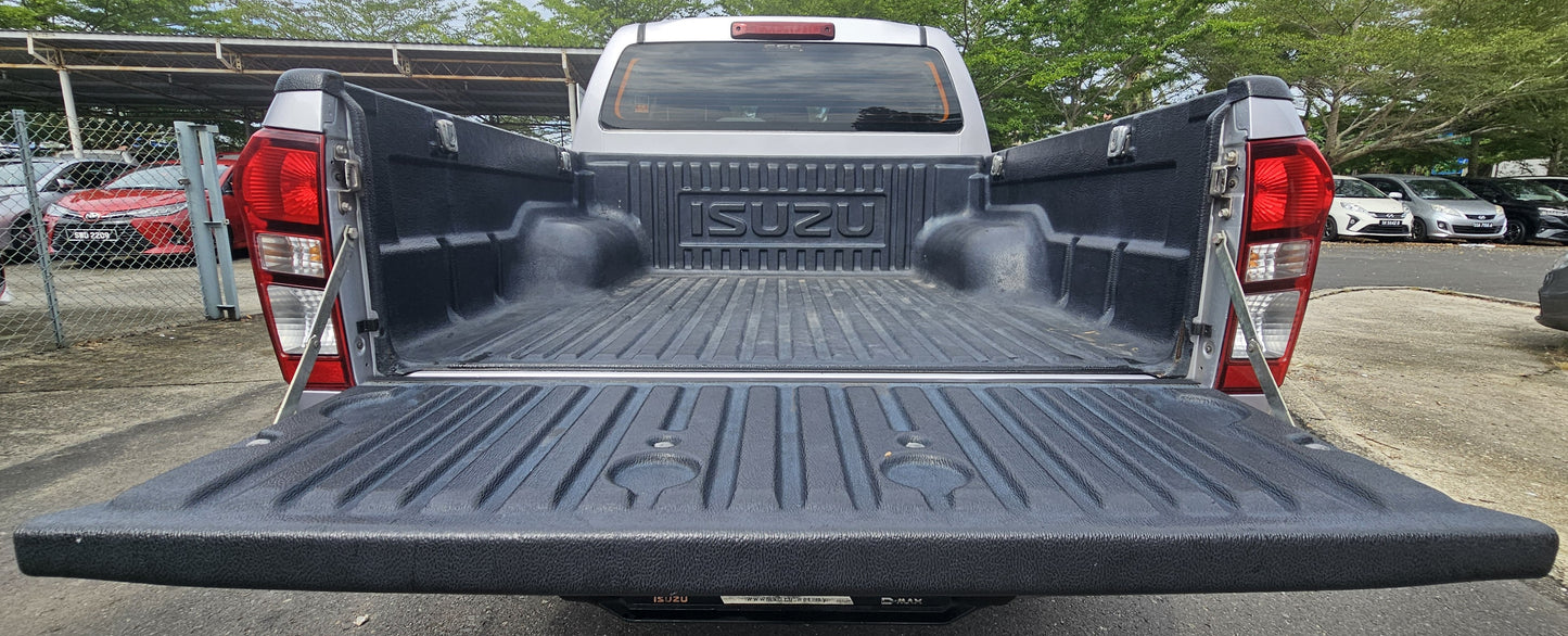 2017 Isuzu D-MAX D/CAB 2.5 HI PICK UP 4WD (MT) - (VAB6479)