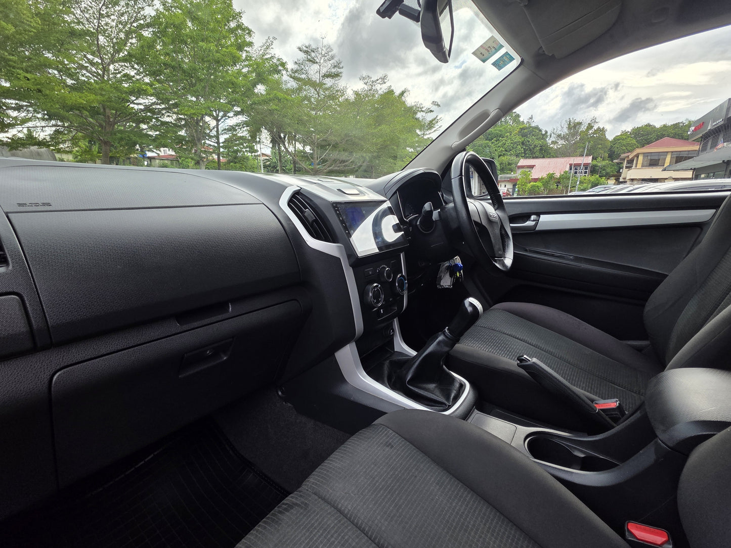 2019 Isuzu D-MAX D/CAB 2.5 M (PICK UP) 2WD (MT) - (VDN133)