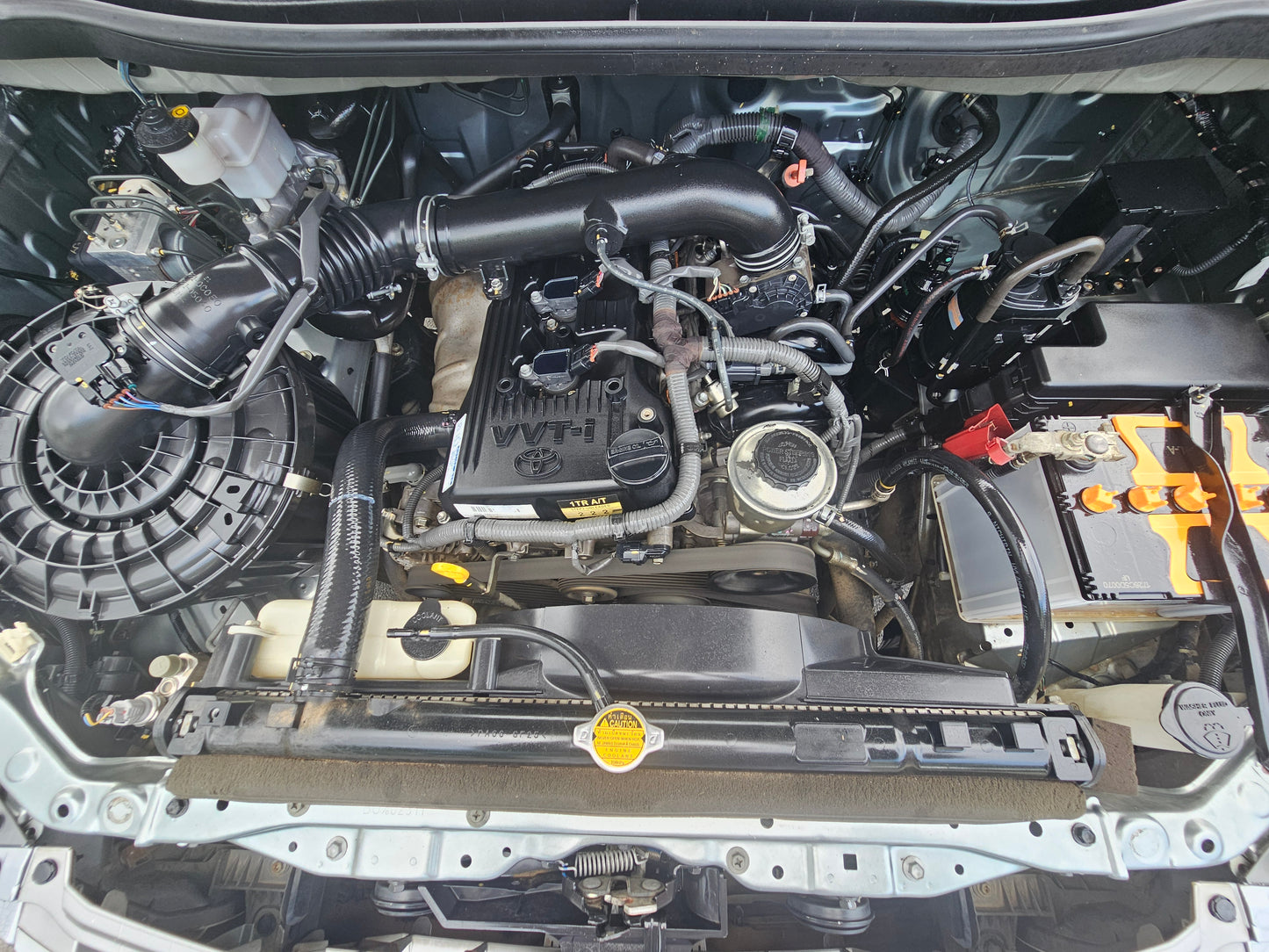 2014 Toyota INNOVA 2.0 A AN40 G FL (AT) - (SAB9002W)