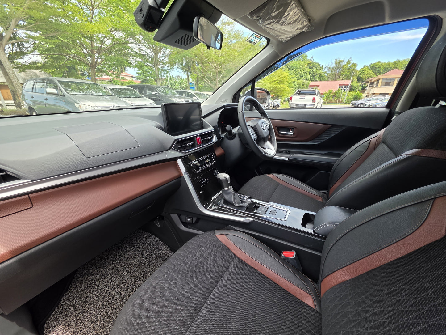 2024 Perodua ALZA 1.5 A - 1500 AV (GEAR UP) CVT FL (AT) - (QDA8782)